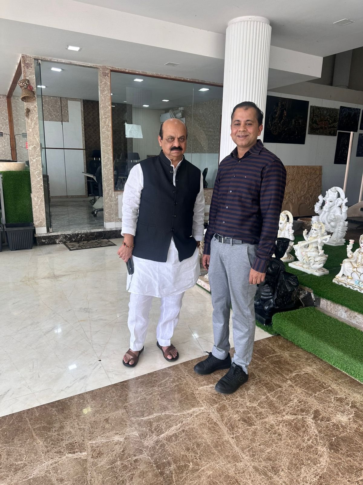 Sri Basavaraj Bommai Ji welcomed at Stones Gallery stone showroom in Jigani, Bengaluru